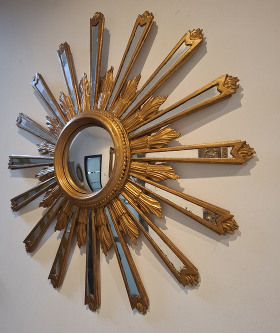Image 1 of Miroir soleil en bois de 85cm XXL de 1962 estampé convexe 
