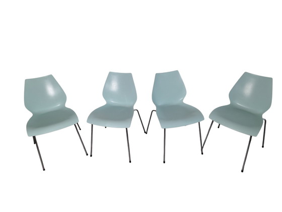 Image 1 of 4x Kartell Maui chairs by Vico Magistretti