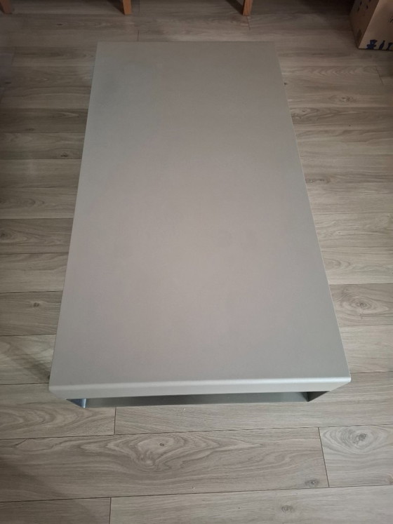 Leolux Aditi Coffee table – Glass, Mdf (photo 5 of 5)
