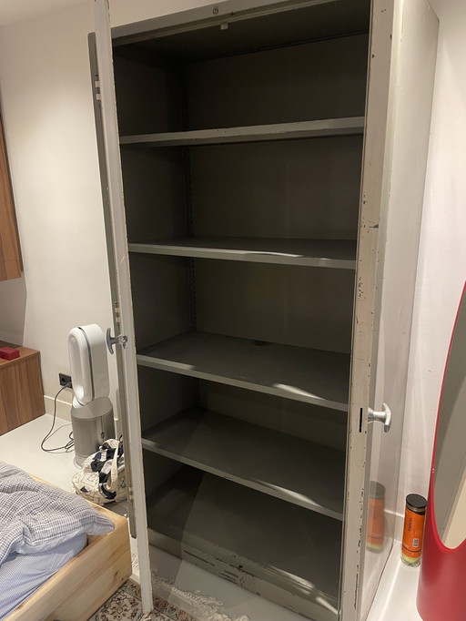 Gispen steel storage cabinet 8155