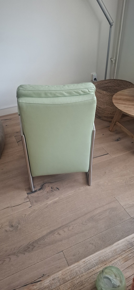 Image 1 of 2 fauteuils modernes et confortables