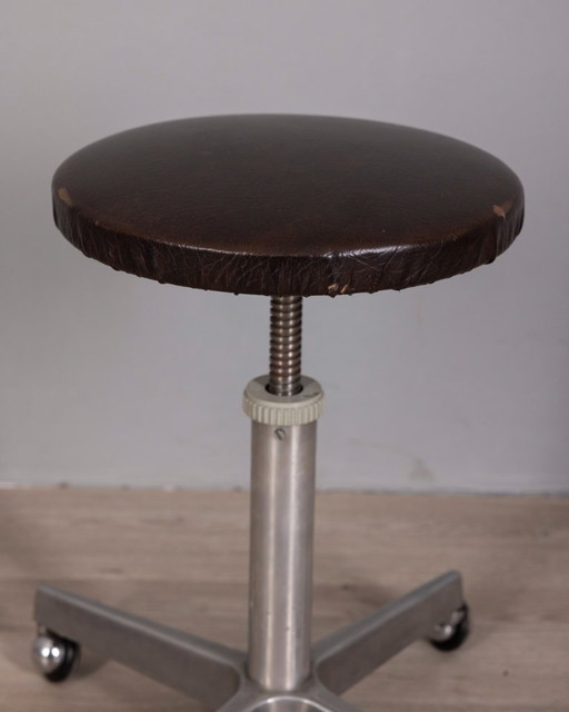 Tabouret vintage des années 1960 en métal et cuir, style industriel