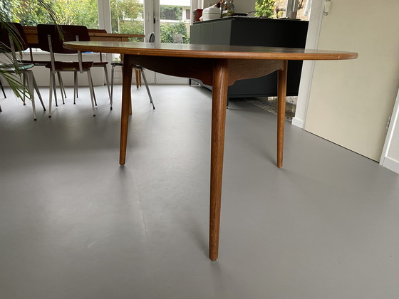 Image 1 of Hans J. Wegner voor Fritz Hansen FH4602 tafel