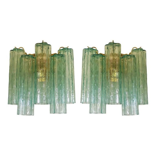 Coppia di applique da parete contemporanee italiane in vetro di Murano “Tronchi” in tonalità verde.