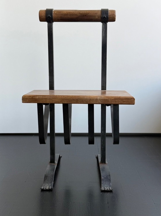 Brutalist wrought iron magazine rack with shelf, 1950s – Wood (photo 11 of 11)