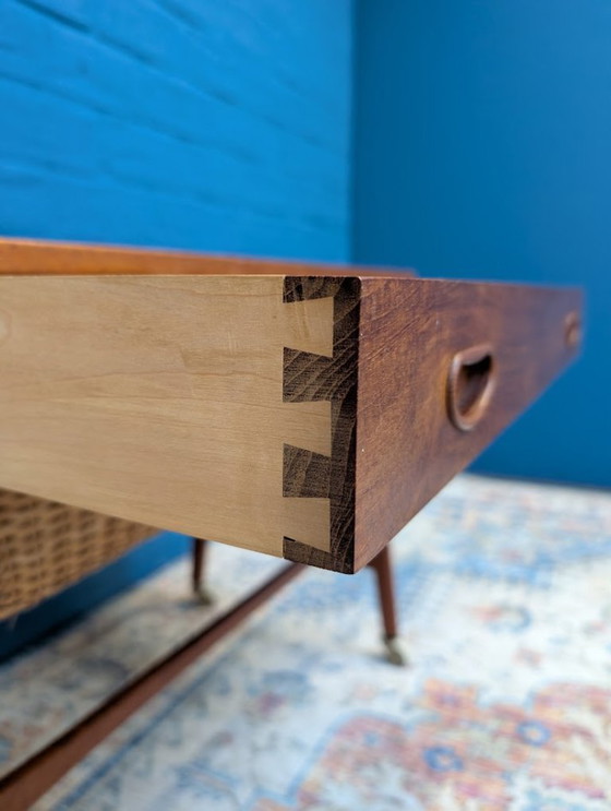 Image 1 of Table d'appoint vintage | table à couture, Poul Dinesen, années 1960