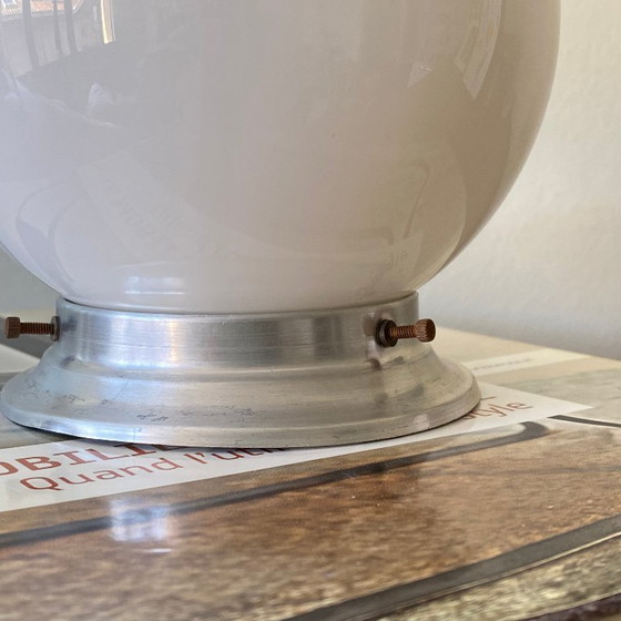 Image 1 of Plafonnier ou applique globe verre opaline blanc 15 cm rosace de fixation en aluminium 