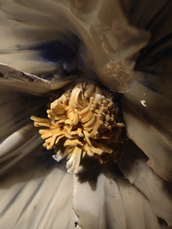 Image 1 of Große italienische Bassano-Vase – handgefertigt – florales Relief – 37,5 cm