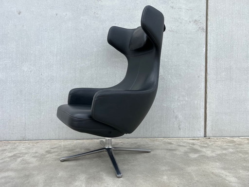 Vitra Grand Repos Armchair