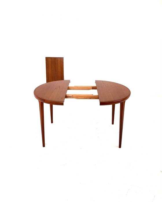 Image 1 of Vintage extendable Danish dining table, VV Møbler ‘60