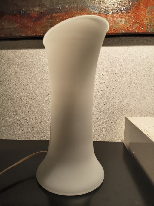 Vintage design white satin glass table lamp from the French brand SCE, model Hurricane. Height 28 cm