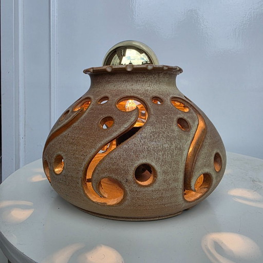 Vintage keramische Wand en of tafellamp Gemaakt door Terra uit Milsbeek                                                         