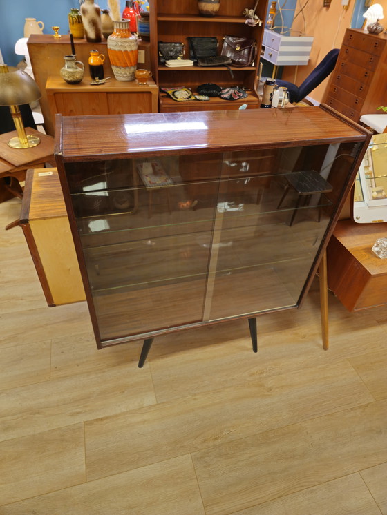 Image 1 of Vetrina vintage con ripiani in vetro