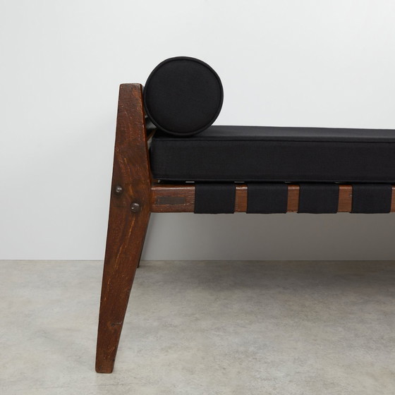 Image 1 of Divano letto smontabile Pierre Jeanneret, modello n. &#39;PJ-L-01-A&#39; Chandigarh, India, 1955-1956