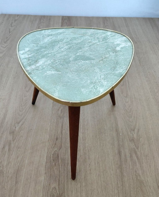 Table d'appoint des années 50