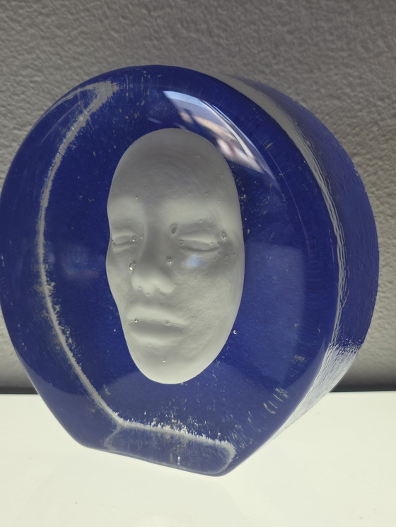 Image 1 of Objeto de cristal