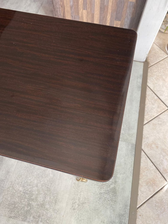 Image 1 of Meuble de télé à roulettes 2 plateaux formica marron 1960