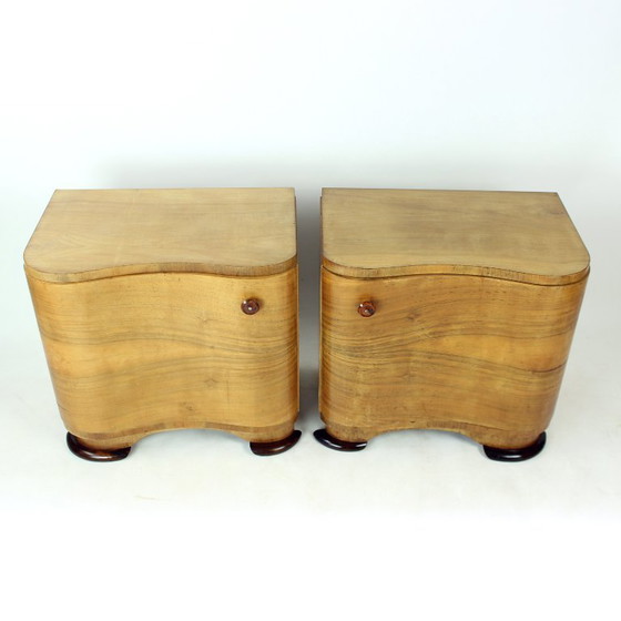 Art Deco Bedside Tables by Jindřich Halabala for UP Závody, 1930s, Nightstands, Wood, Brown (photo 4 of 17)