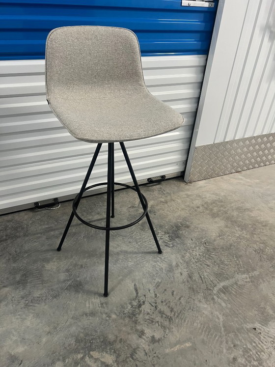 Inclass Barstools 4 pieces, light grey textile with black metal base, Modern (photo 5 of 7)