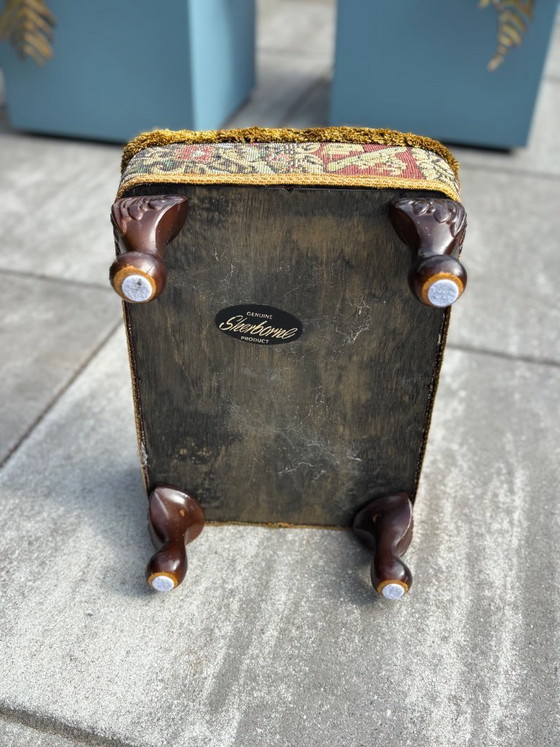 Image 1 of Vintage Sherborne kleine voetenbank