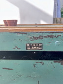 Caisse de transport originale Jaspers Amsterdam – table basse industrielle pleine de caractère