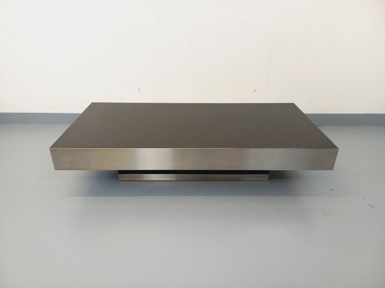 Image 1 of Vintage Willy Rizzo salontafel uit de jaren 70, gemaakt van geborsteld aluminium en zwart laminaat.