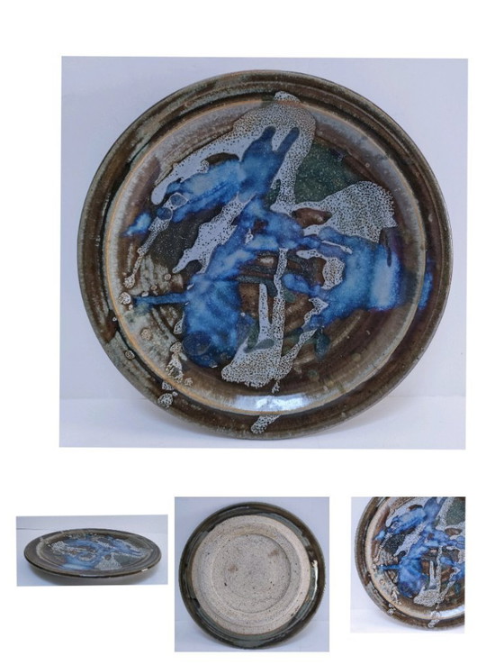 Image 1 of Steingutteller, die signierte Markierung