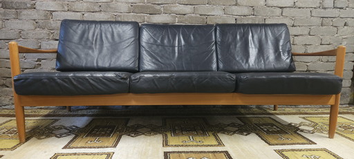 Skandinavisches 3-Sitzer-Sofa aus schwarzem Leder Jahr 1970