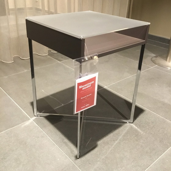 Image 1 of Table d'appoint Ronald Schmitt K453