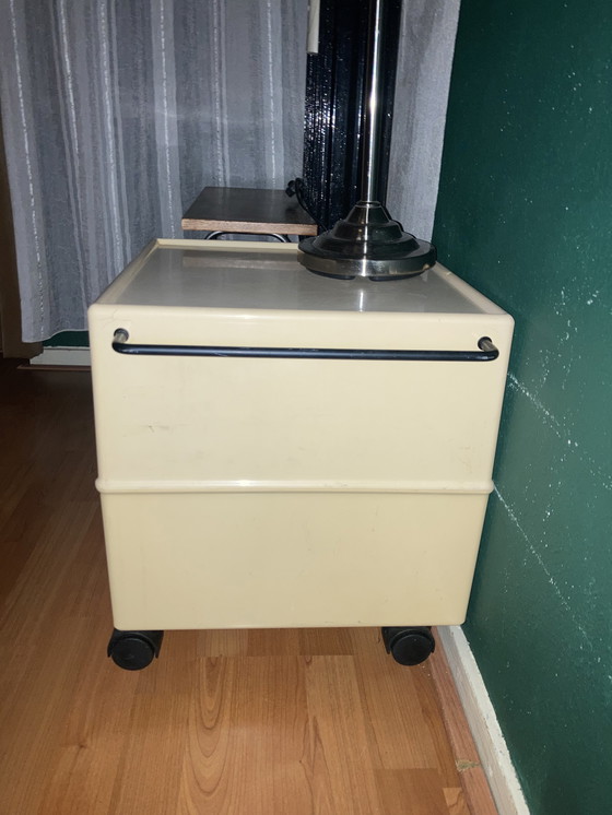 Image 1 of Toto mobile barwagen, entwickelt von Berti & Bressan für Magis im Jahr