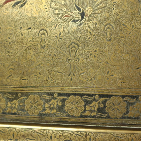Image 1 of Vassoio orientale in ottone a forma di pavone