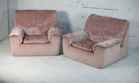 Image 1 of 2x Fauteuils Mousse Et Velours