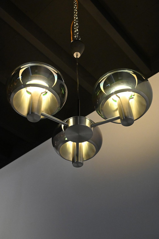 Image 1 of Suspension de l'ère spatiale
