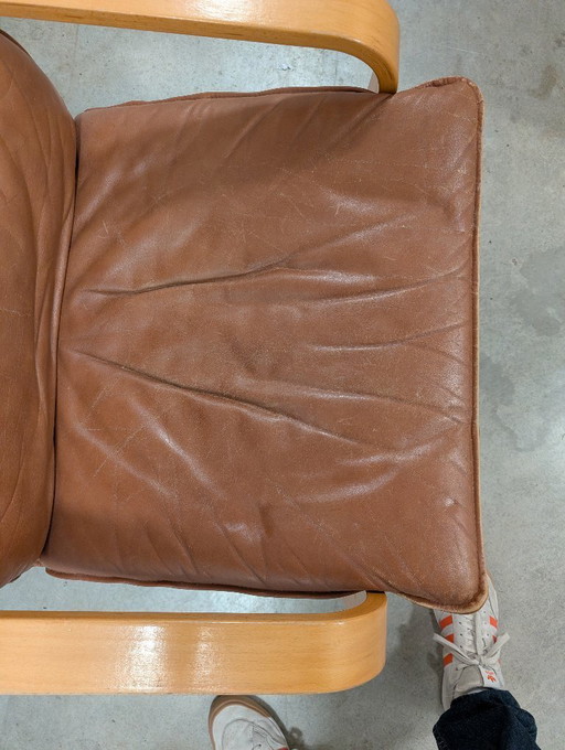 Fauteuil vintage Ikea, cuir et bois