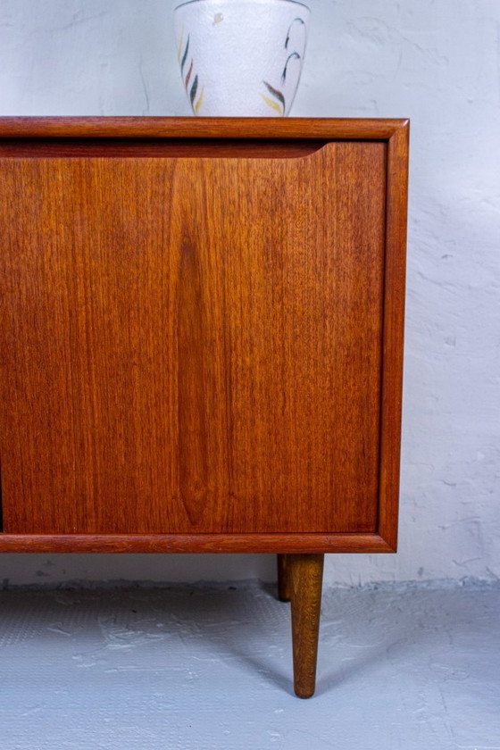 Image 1 of Vintage teak chest of drawers, sideboard, lowboard, Mid Century Danish