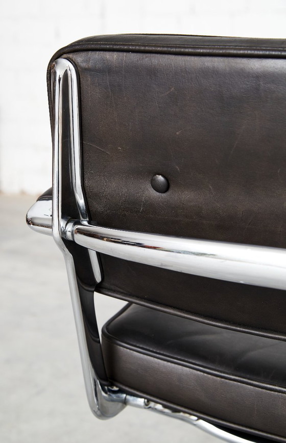 Sedia da scrivania intermedia Ray & Charles Eames ES102 per Herman Miller – Sedie girevoli, Leather (photo 5 of 14)