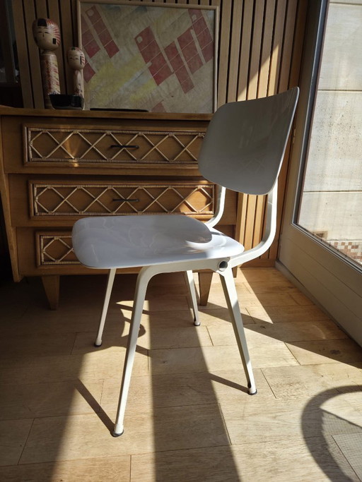 Revolt chair Friso Kramer