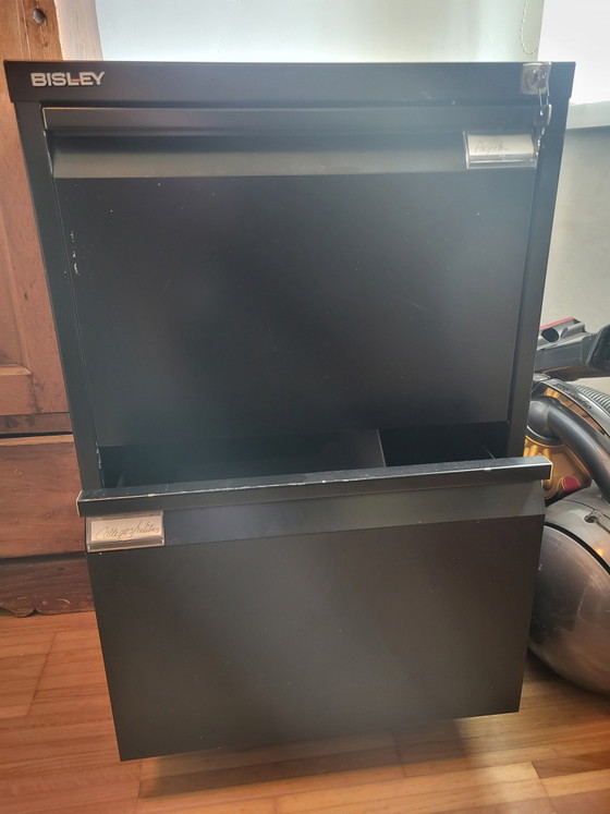 Bisley Aktenschrank Schwarz – Aktenschränke, Metal (photo 3 of 6)