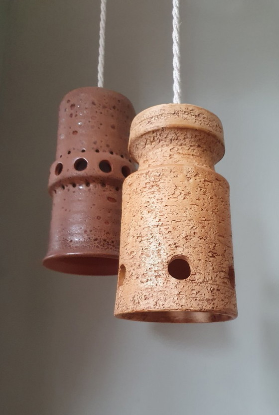 Image 1 of Set di 2 lampade a sospensione vintage in ceramica, Germania Ovest, vetro lava