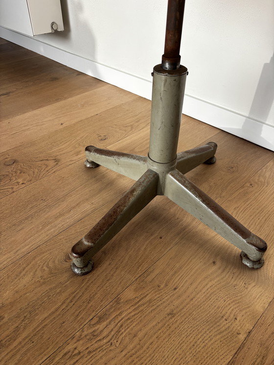 Image 1 of Ancien bureau industriel vintage TUBAX