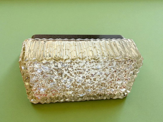 Image 1 of Rechteckige Wand- oder Deckenleuchte mit bündiger Glasfassung