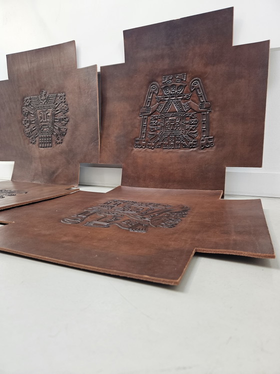 Image 1 of Set van 4 Vintage Leren Wandpanelen/Meubelinzetten Stijl Angel Pazmino 
