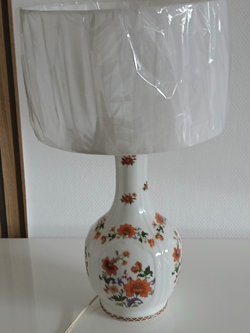 Vintage Porcelaine de France lamp