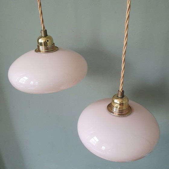 Image 1 of Set di 2 lampade a sospensione Art Deco vintage in opalino rosa pastello