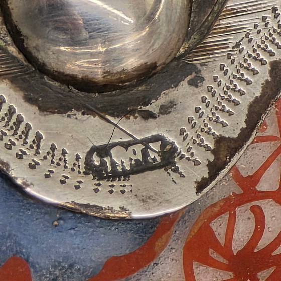 Image 1 of Plat japonais ancien à anse en argent, XVIIIe/XIXe siècle