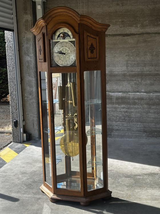Grote eikenhouten staande klok met slagwerk en maanfase-indicator – Klokken, Wood, Brass (photo 3 of 15)