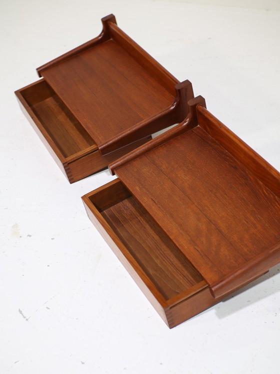 Image 1 of Set di comodini sospesi di Kai Kristiansen, in teak, stile vintage danese.