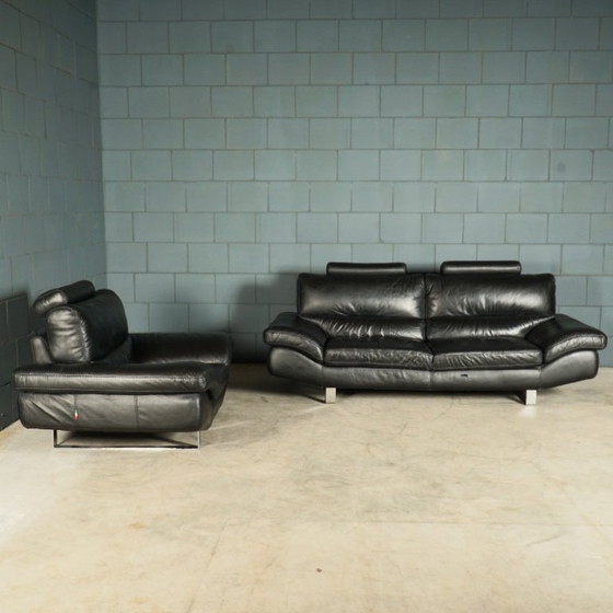 Image 1 of Zona de estar LaNouva – sofá de tres plazas con sofá de dos plazas – cuero negro