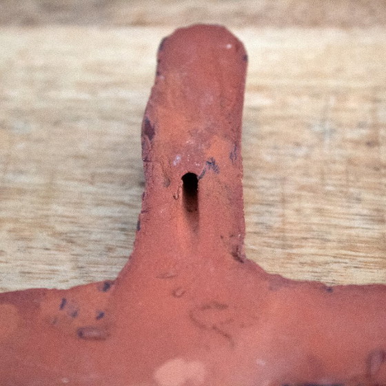Image 1 of Crucifijo de cerámica abstracto de estilo moderno de mediados de siglo, de época.