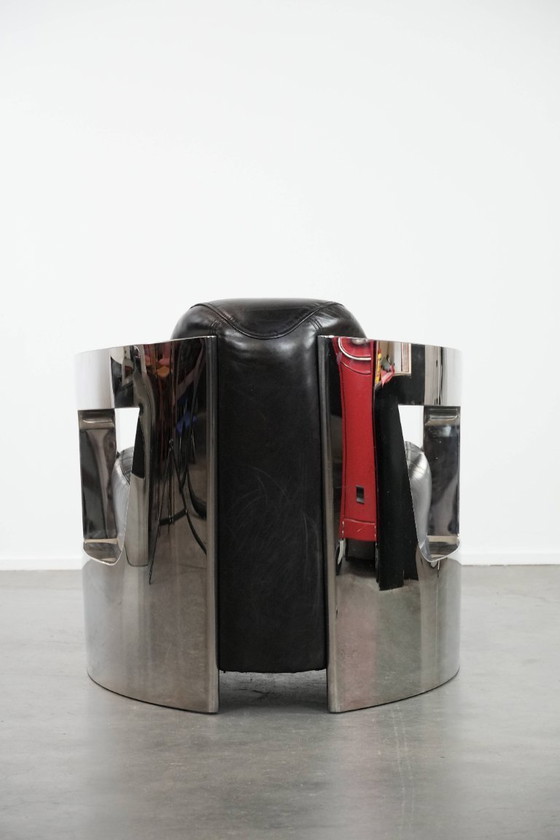 Image 1 of Unique design Aviator armchair with beautiful color scheme and an aluminum frame